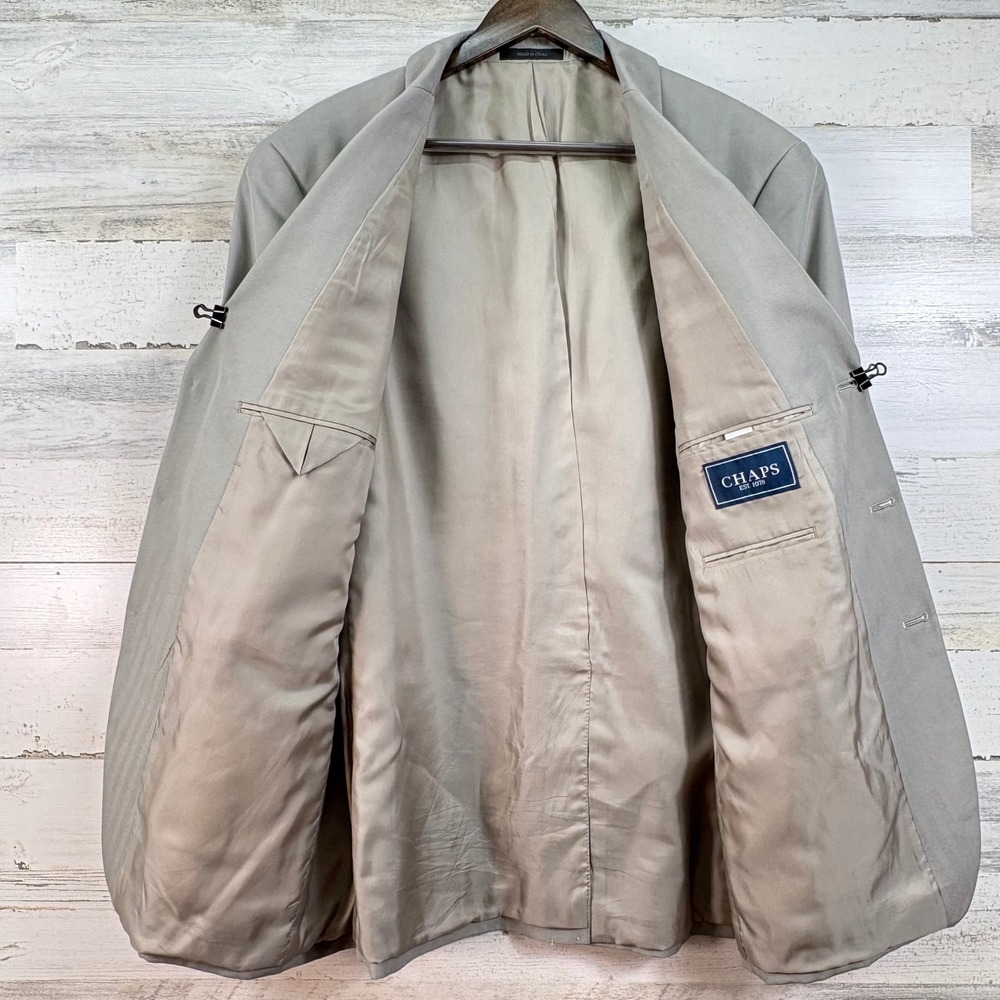 Chaps Mens Light Gray Herringbone 3-Button Suit Set 44R Jacket 36W x 31L Pants - Picture 4 of 16